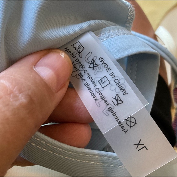 Aurelle Tahiti Swimsuit - Picture 7 of 11